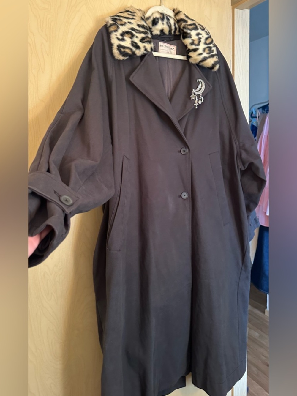 We The Free Dark Grey Trench Coat with Removable Leopard Faux Fur Collar - Picture 3 of 15
